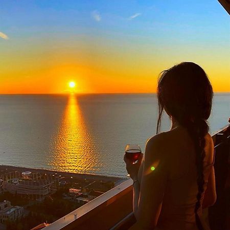 Orbi City Aparthotel Black Sea View Batumi Exterior foto